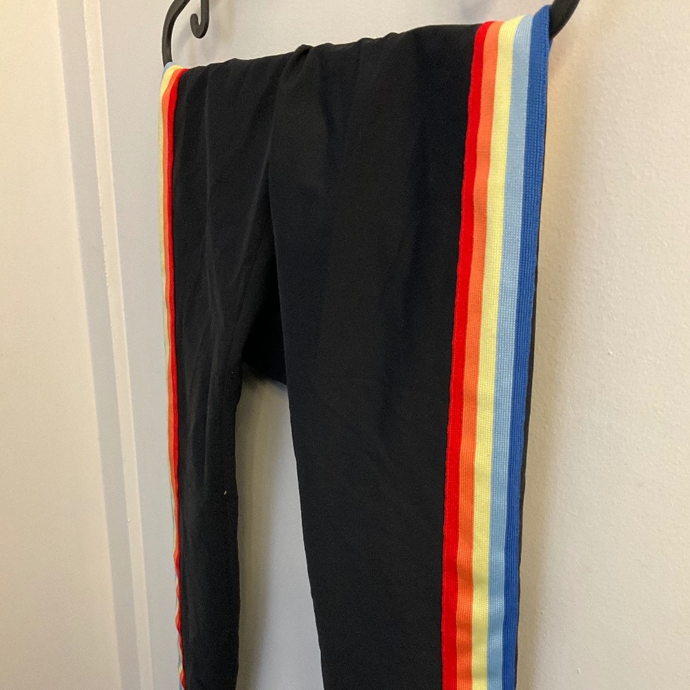 Spiritual gangster rainbow stripe dream tech jersey 7/8 high rise leggings - s